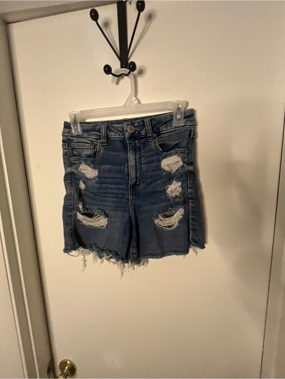 American Eagle Distressed Denim Shorts-Size 4 - Picture 2 of 5